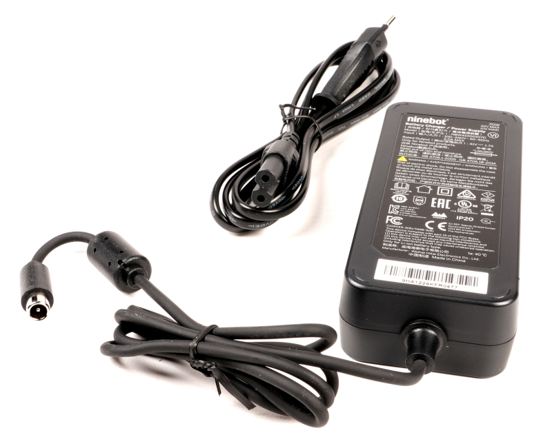 SEGWAY LADEGERÄT-41V1.7AEU F2 D II (Original)