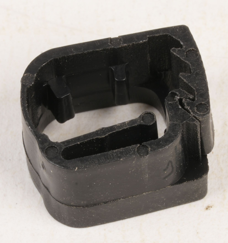 EGRET Kabelhalter RVLTN (Original)