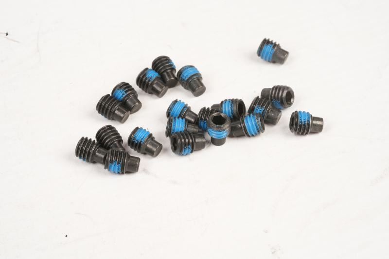 SEGWAY INNENSECHSKANTSCHRAUBE KOHLENSTOFFSTAHL VERZINKT FLACHKOPF MIT ENDVERRIEGELUNG E25Ds (Original)