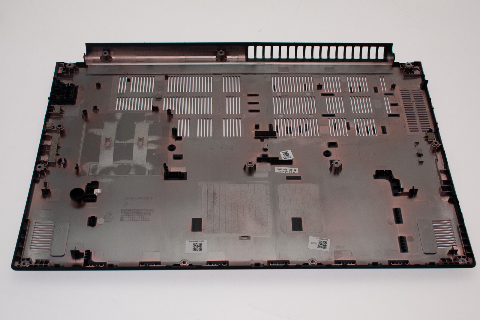 Acer Gehäuseunterteil / Cover lower Aspire 7 A715-41G Serie (Original) Acer Gehäuseunterteil / Cover lower Aspire 7 A715-41G Serie (Original)