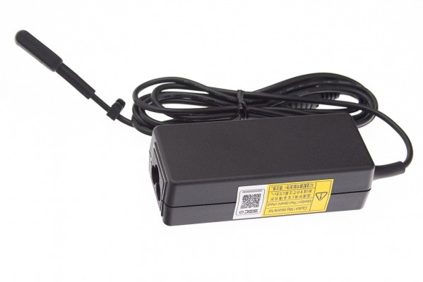 Acer Chargeur Alimentation noir 19V / 2,37A / 45W avec câble Aspire V3-331 Serie (Original)